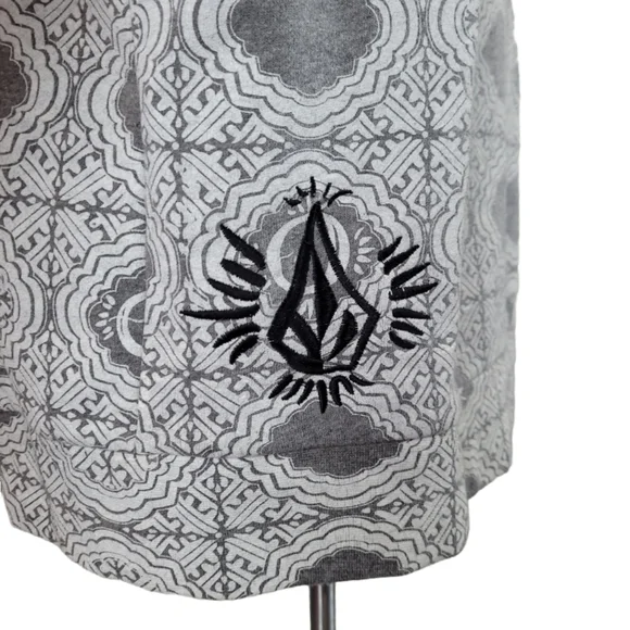 VOLCOM Hoodie Grey Zip Up Faux Fur Size Large - Picture 8 of 10